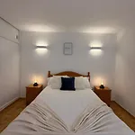 Cozy Oura * Αλμπουφέιρα