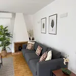 Cozy Oura Διαμέρισμα *