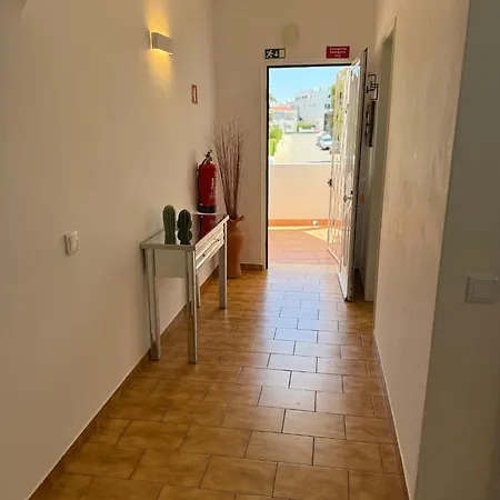 Cozy Oura Албуфейра